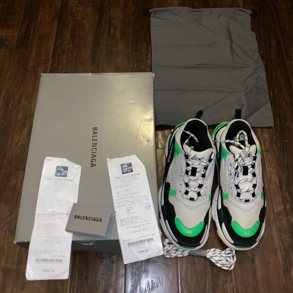 Balenciaga Other - Balenciaga Triple S Sneakers With Receipt